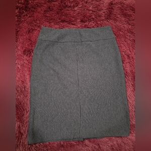 New York & Company Gray Ribbed Pencil Skirt